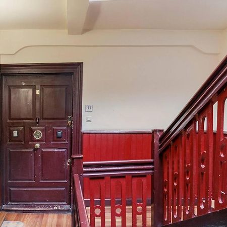 Plaza Nueva Habitaciones Билбао Екстериор снимка