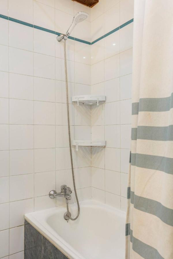 Plaza Nueva Habitaciones Билбао Екстериор снимка