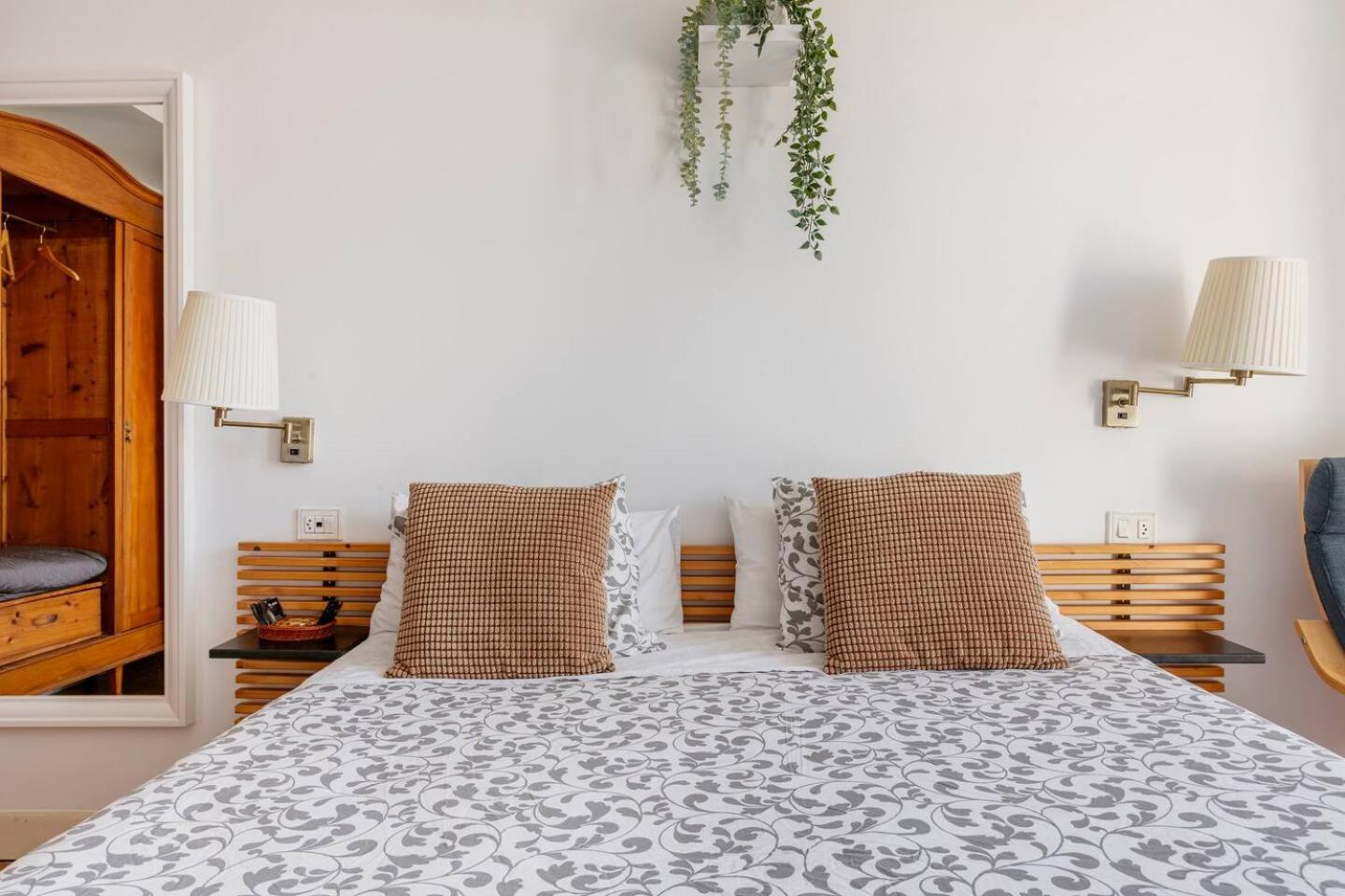 Plaza Nueva Habitaciones Билбао Стая снимка
